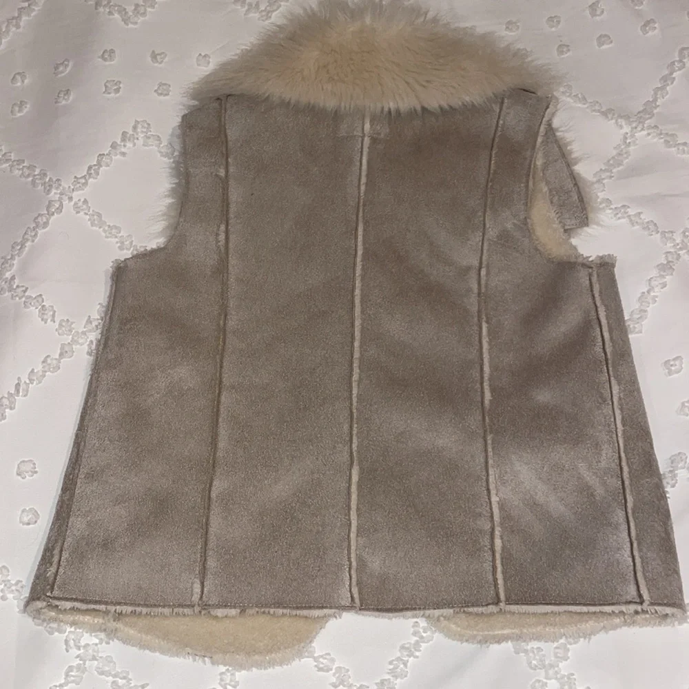 Copper Key Girls Vest